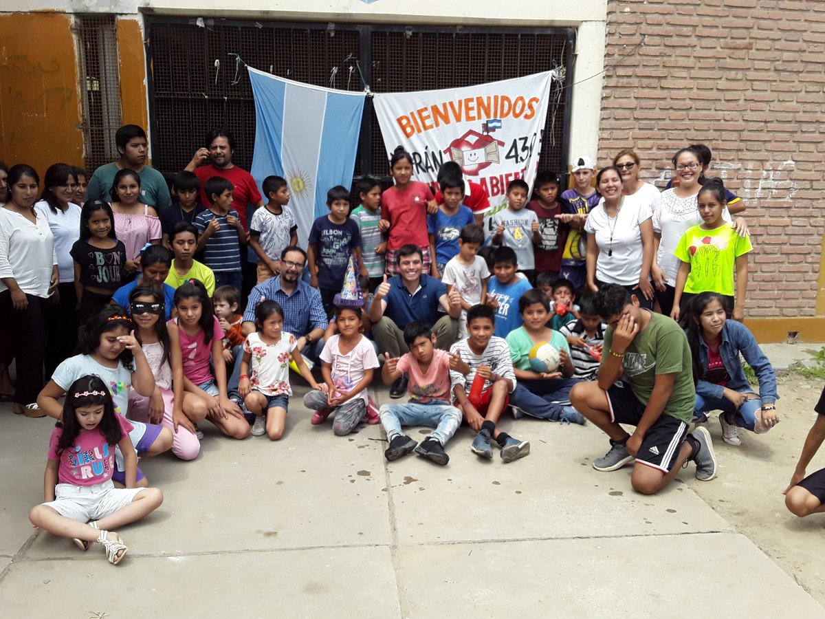UjOran's tweet photo. Jornada de sabado con visita de nuestro coordinador general de Escuelas Abiertas Roberto Ramos @dipmaru @rdibashur @matiascanepa @RobertoIRamos @RangeonMartin https://t.co/FpFqvCiWzs