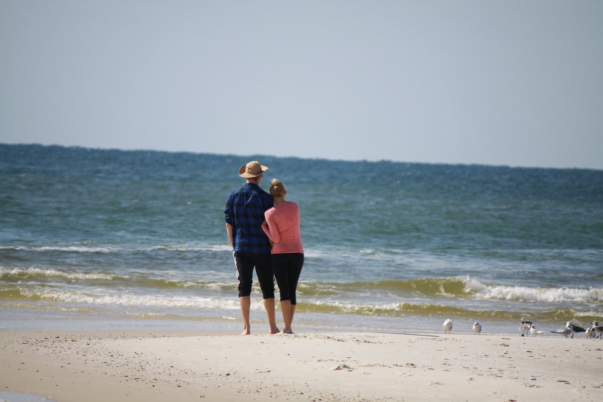 CleanIsland's tweet photo. Seek balance...Breathe with life's ebb & flow. Awake & in rhythm with the sea's tide. #LeaveOnlyFootprints #GulfShores #OrangeBeach #CleanBeach #ProtectParadise #CleanIsland #BeachVacation #Sustainable #Nature #LeaveNoTrace #Beach #RespectTheBeach #CleanWater#CleanWaterFuture https://t.co/hSbVu7bJCr
