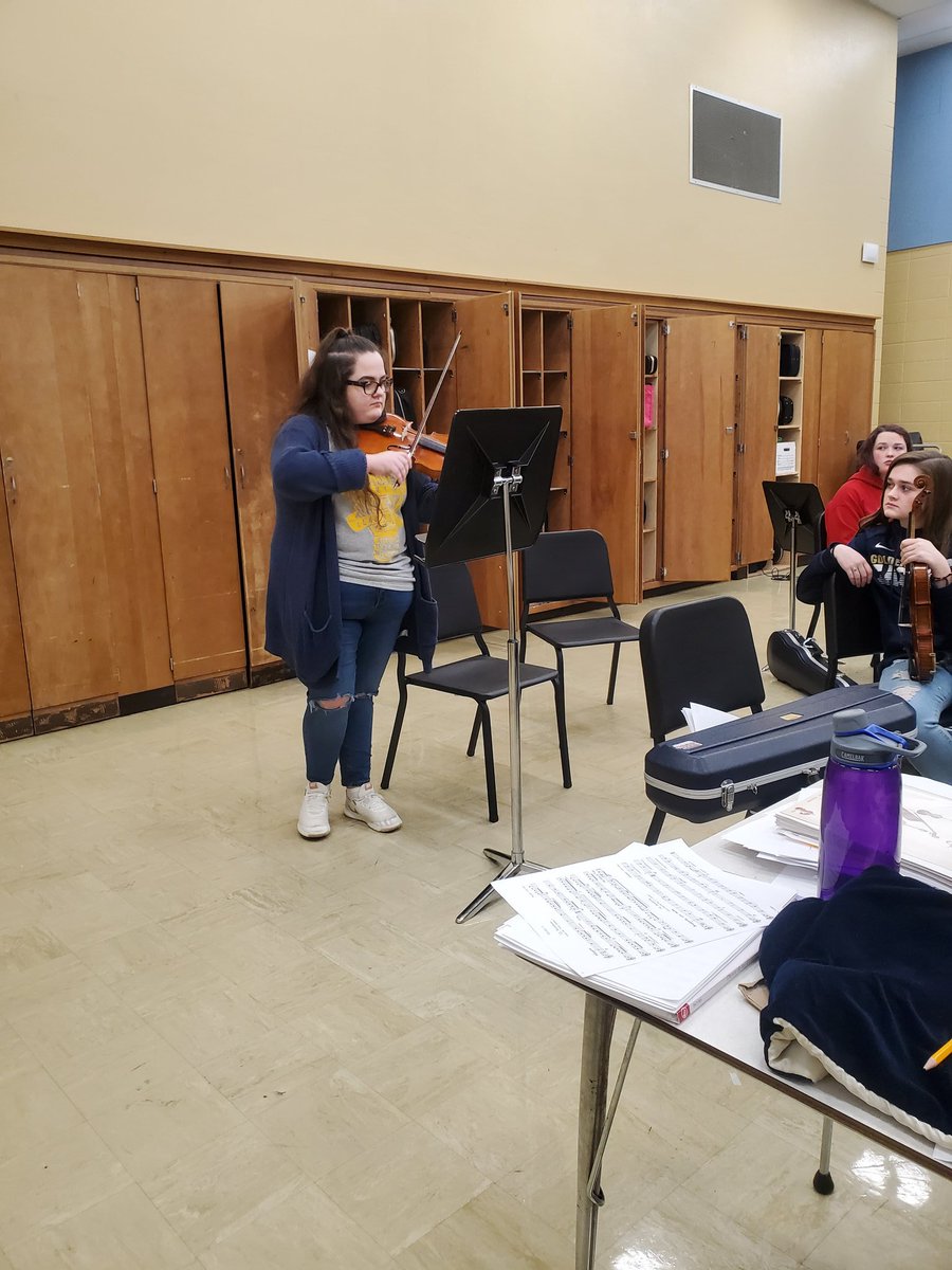 OhOrchestras's tweet photo. Congratulations to Morgan Nelson for her performance at ISSMA State Solo and Ensemble! Gold with distinction! This girl is amazing! https://t.co/6Fz8kzdWNi
