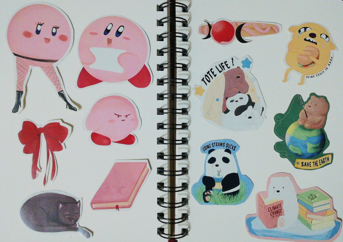 imjazztired's tweet photo. henloo these are the stickers I made for hexacon, thank you for buying dem;;;
specially the kirby legs that got sold out, nice choice 🥴
#hexacon #hexacon2020 https://t.co/Z9dFXmHNxX