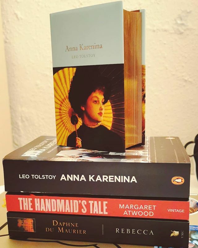 grdnvrtylilly's tweet photo. Mini classics haul today! I definitely blame my obsession over Anna on watching @carolynmariereads read this book. I am beyond excited to start!

#qotd : are there any classics that you wish you'd read, or really want to read?

#bookstagram #books #leoto… https://t.co/g42mfUAMIT https://t.co/vrt7RV2gsK