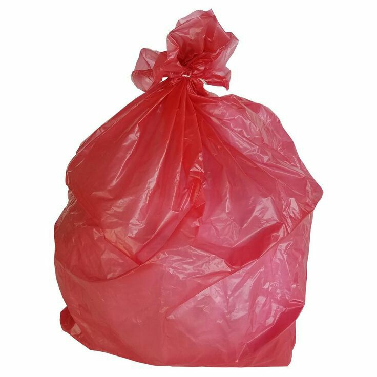 Производство мусорных пакетов. Полиэтиленовые мешки. Мусорный пакет. Пластиковый мешок. Пакет полиэтиленовый красный.
