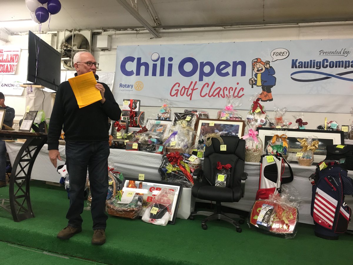 ⁦<a href="/snyder1100/">Mike Snyder</a>⁩ in action!! #GuestAuctioneer ⁦<a href="/chiliopen/">Strongsville Rotary</a>⁩! ⁦<a href="/wtam1100/">Newsradio WTAM 1100</a>⁩ with a huge #HBO !