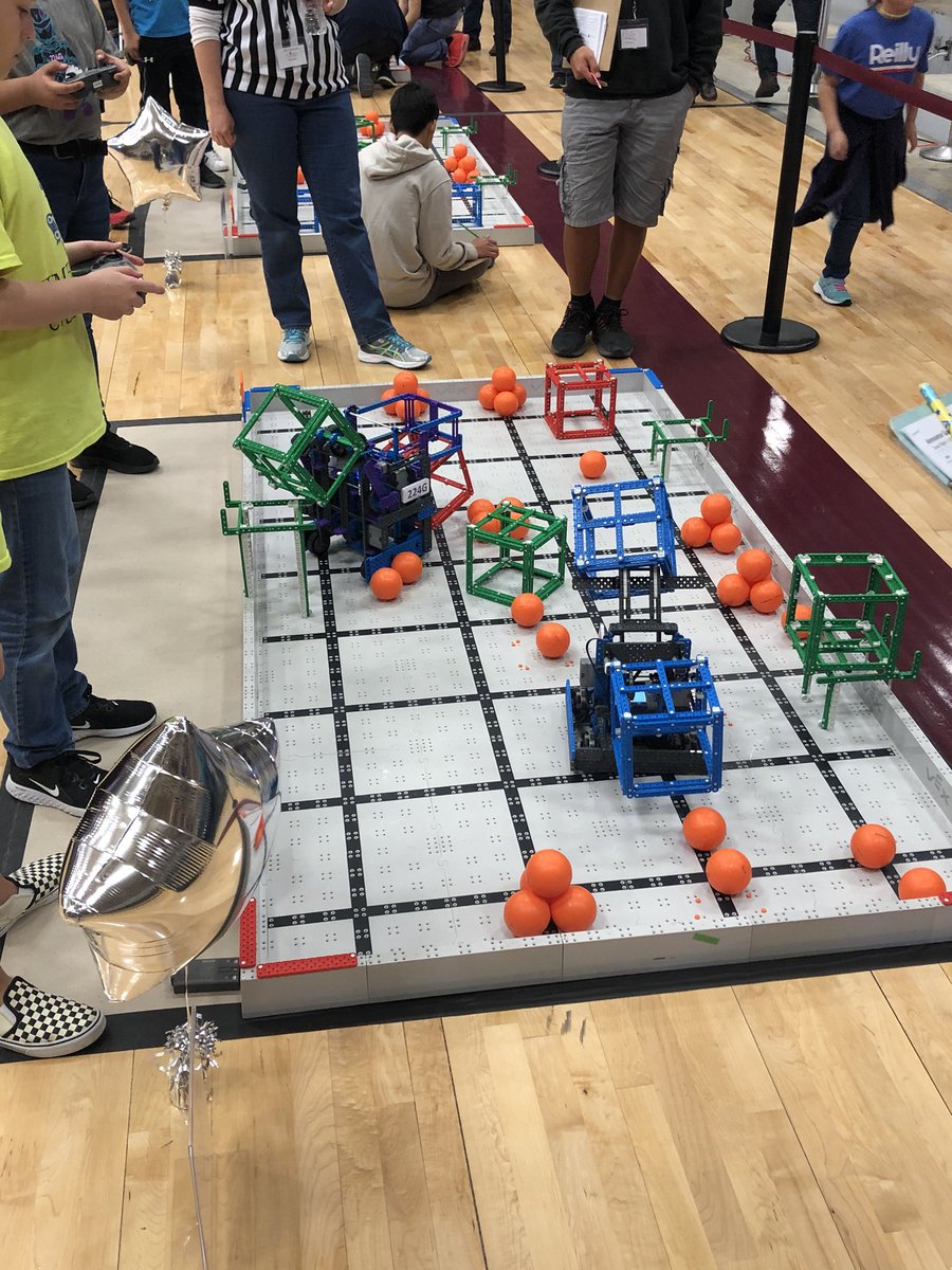 #VexIQ Elementary Robotics Texas state championship. Stacking blocks and scoring points! <a href="/RHS_Eagles/">Rowlett High School</a> <a href="/VEXRobotics/">VEX Robotics</a> <a href="/gisdnews/">Garland ISD</a>