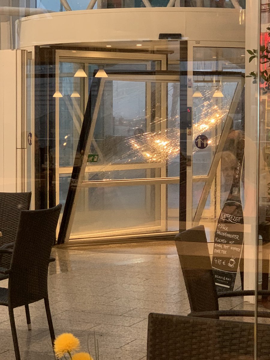 #Sturm in #Bremerhaven ist halt was anderes... #unwetter