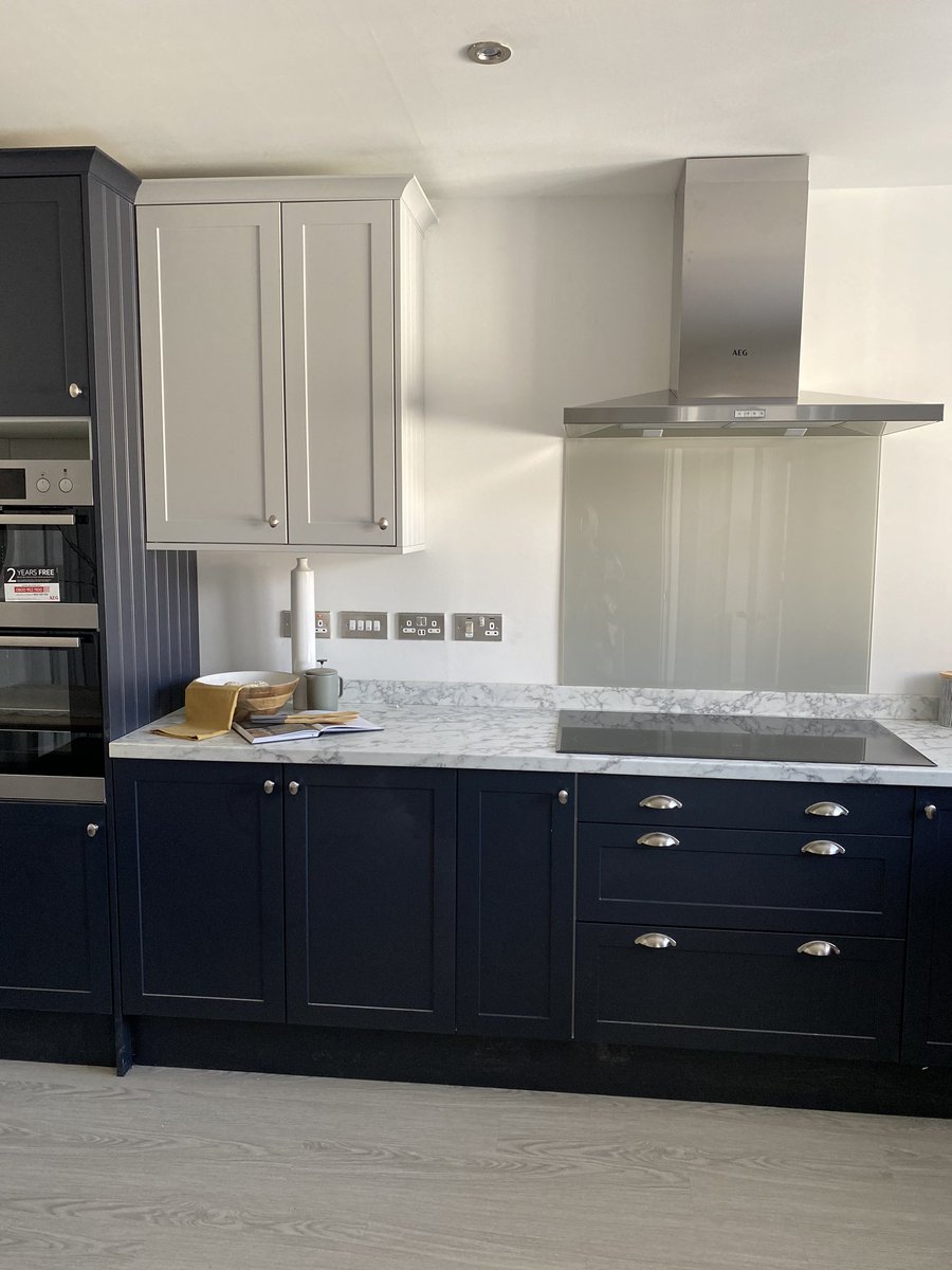 lwc_housing's tweet photo. Here’s a sneak peek of our beautiful new show home at Monton Rise for Snugg Homes. Beautifully designed by @designhousemcr. Now open each Saturday 10-4 sales@montonrise.co.uk #NewHomes #SnuggHomes #monton #riseandshine https://t.co/OHh7EEdkEc