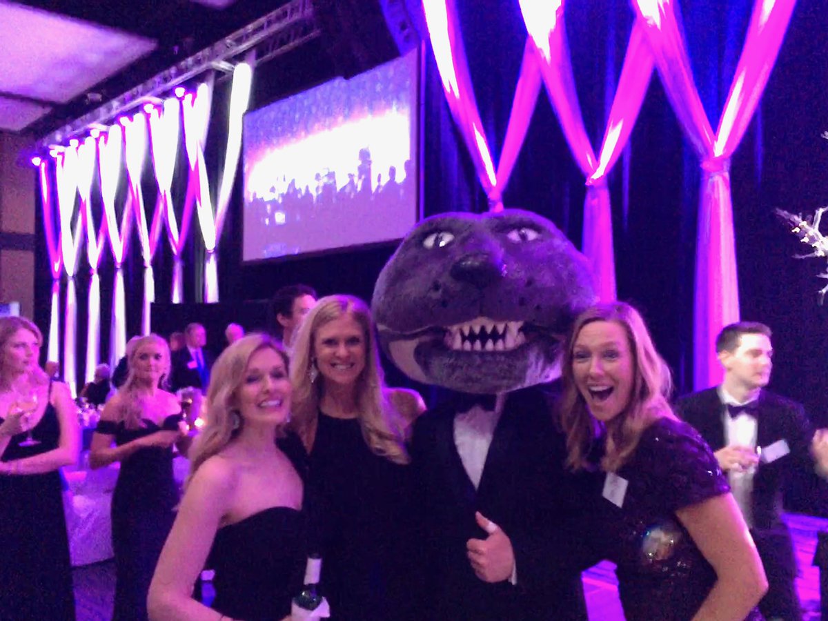 FalcoAdriane's tweet photo. Another great evening supporting future wildcats!  #wabashcannonball https://t.co/JhXWBGzIvc