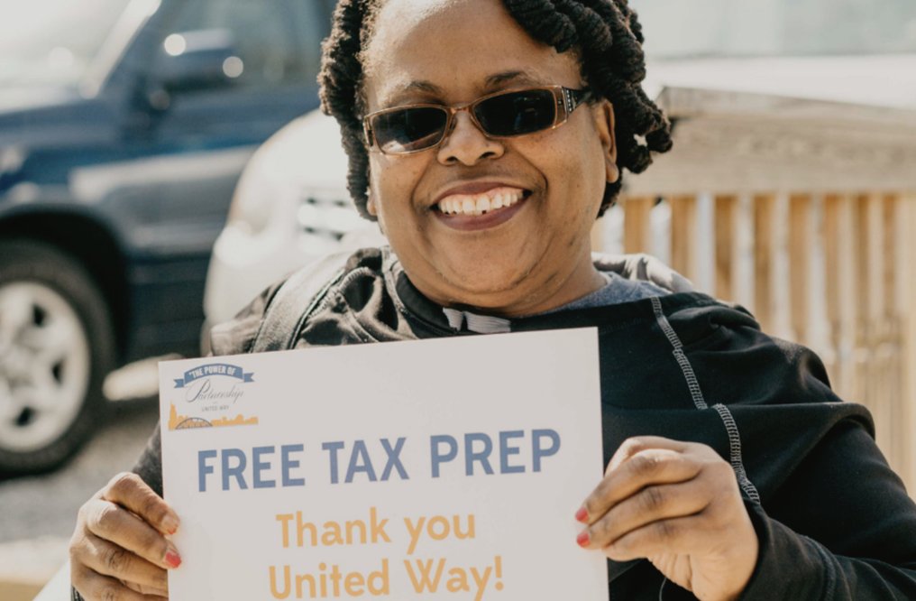 UWNashville's tweet photo. You are welcome to visit @TSUedu today until 5:00 pm for free tax prep. The TSU team is ready for you! There's no wait and free parking right outside the entrance.

Learn more: https://t.co/J0Wn3oLzGG

#Taxathon #VITATaxathon https://t.co/Yto0pK6zey