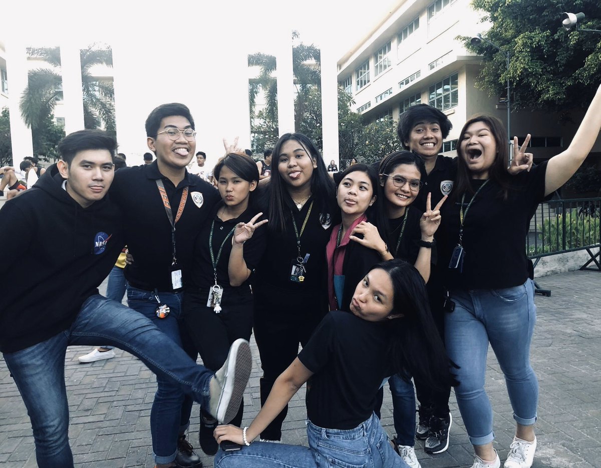 joaquinbanyaga_'s tweet photo. makakalat + sc fam. para sa FEU, para sa IABF!  

#Refocusing1ABF
#Sportsfest2020 https://t.co/dI9H7SxYmA