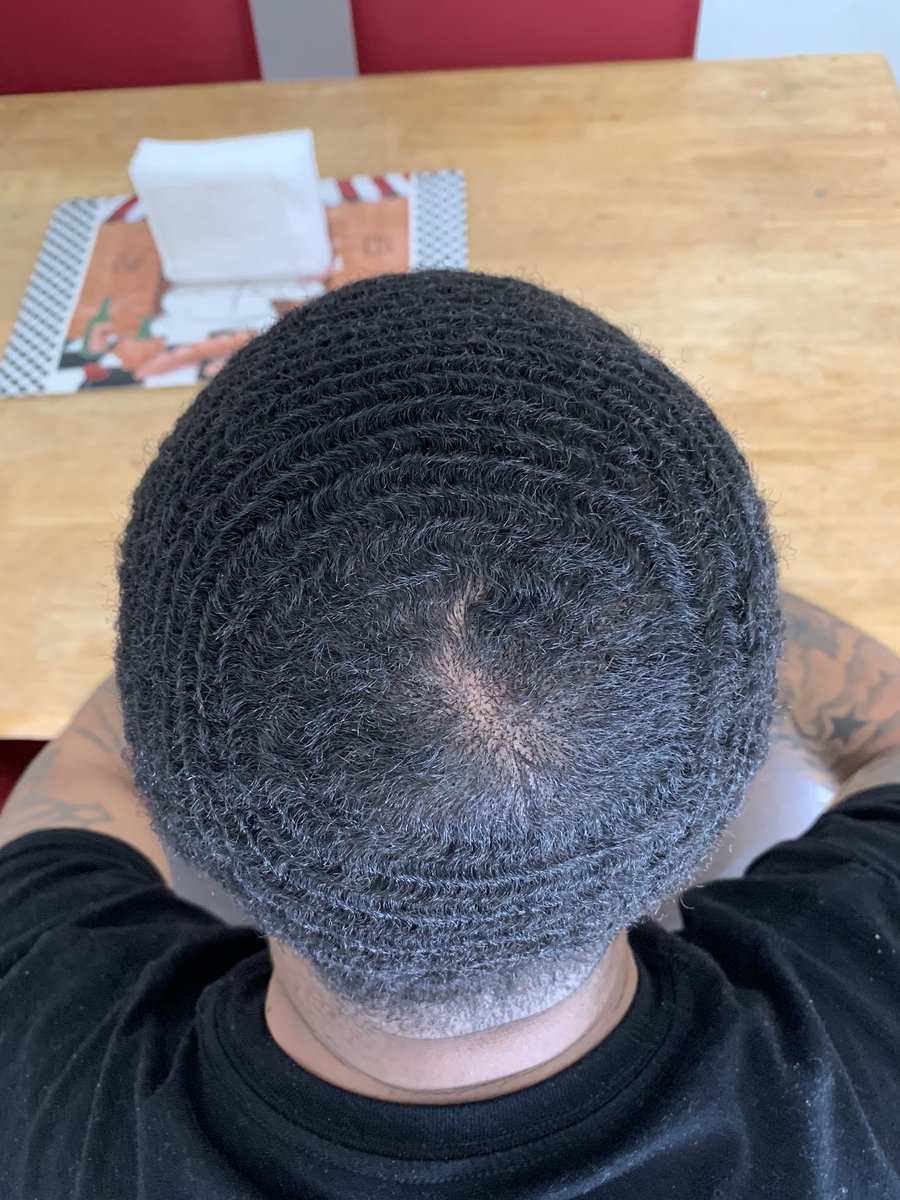SimpsonElite_'s tweet image. Came a LONG way! It’s not just hair, it shows character 🏄🏾‍♀️🙌🏾💎 #360 #360WaveProcess #Waves #Spinning #DripTooHard #EatBreakfast #SpinCycle