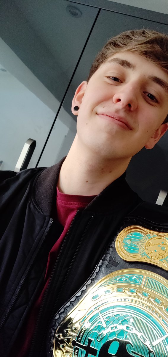 Antivist tweet media