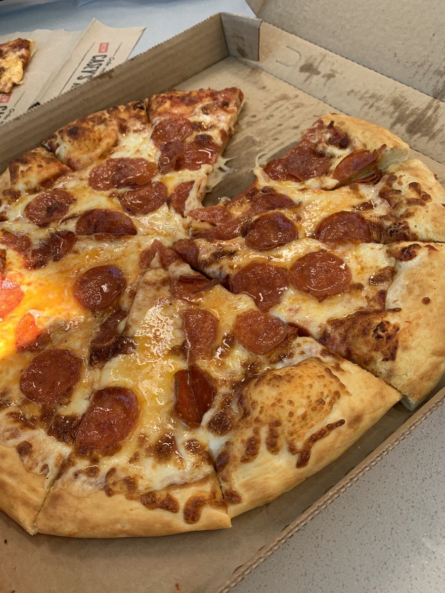 stene45's tweet photo. 🏁 Race Day Fuel! 🏁 @caseysgenstore https://t.co/ujmfGKlZUI