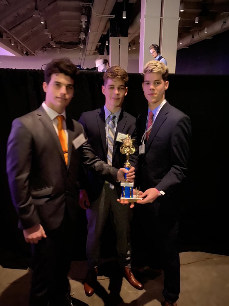 AlisonClish's tweet photo. 5th place Franchise Business plan! Joe, Anthony and Calvin congrats!!! @deca_nipmuc https://t.co/7il27M2JSj
