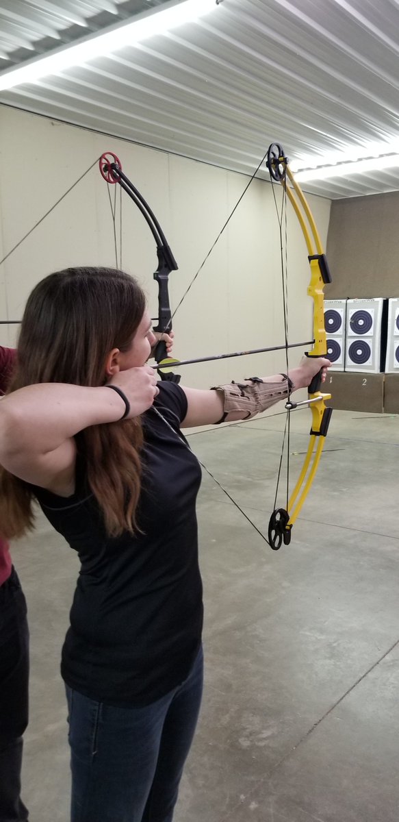 TaylorCSE's tweet photo. TWEET (Taylor Women Engaging in Engineering and Technology) had a blast last night at Perry's Archery! This was TWEET's first ever Pick-a-Friend and it was an amazing success, we even had a few students get a bullseye! 🏹 https://t.co/28Dfz9Qk9u