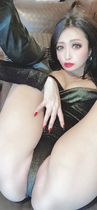 Twitterエロ垢の自撮りエロ画像36