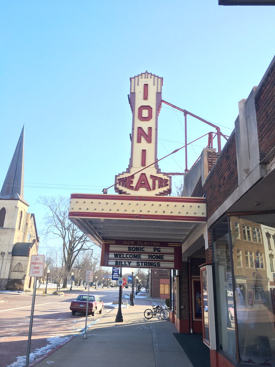 Welcome home @bstrings1! We will see you all tonight. Doors 7:30pm #soldout