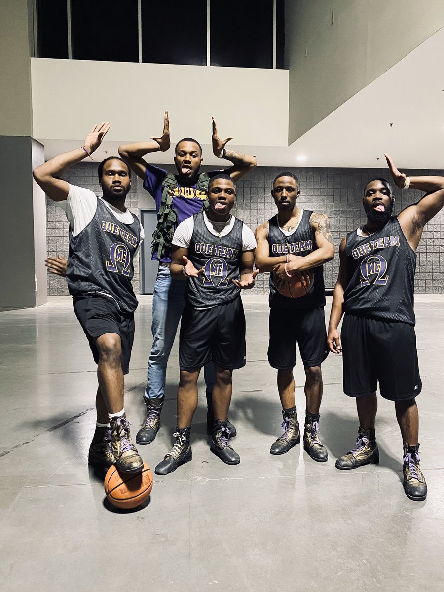 MalikMcnatt's tweet image. There’s no “I” in team , but there is an ME in that mutha*****‼️💪🏾 #CIAA2020  #kobeedition  #muep