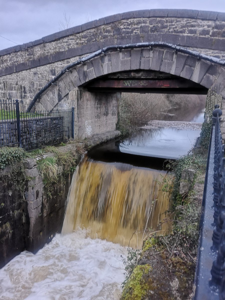 eugenesjourneys's tweet photo. Canal gates opened, thereby preventing flooding along lower Canal
as it flows on into the Shannon.
#floodprevention #canalgates #canal #fullcanal #limerick #highwater #shannon #limerick #winterweather
@waterwaysirelan @opwireland @UL @LimerickCouncil @ESBNetworks @ESBArchives https://t.co/i46iS63nFr