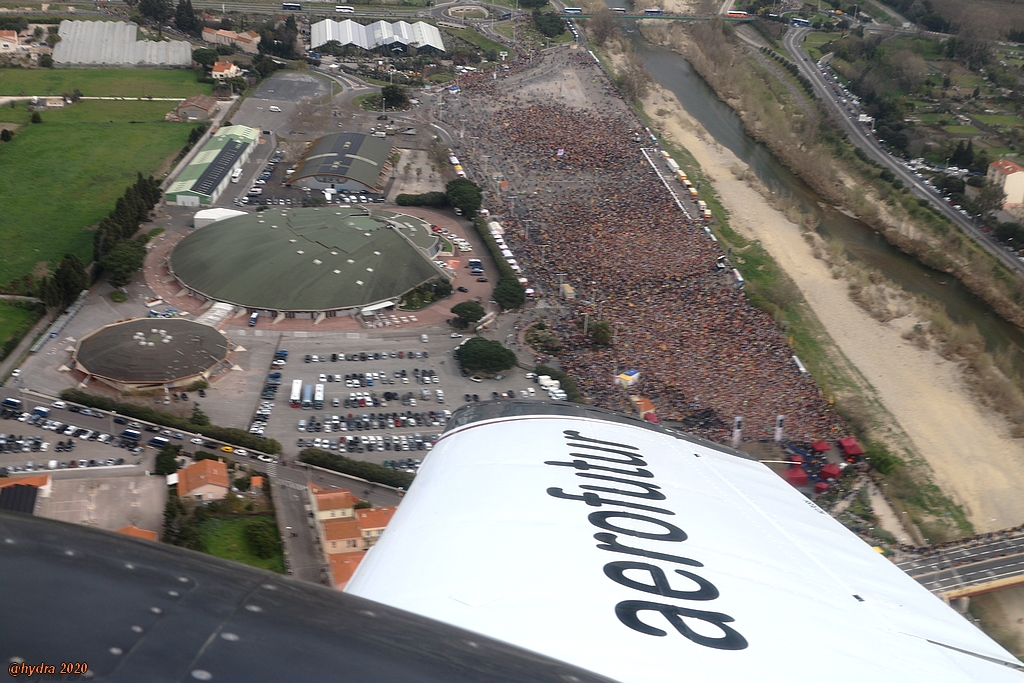 tous les airs y sont tweet media