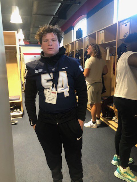 josephvinson52's tweet photo. Had a great junior day @SamfordFootball ! Thank you to @KynjeeCotton for showing me what @SamfordFootball has to offer! Can’t wait to make it it to a game next season! @JCFB_Recruiting @AL7aFootball @YellowhammerFB #GreattobeaJet #BuiltonCountyline https://t.co/8n4lXOpQgf