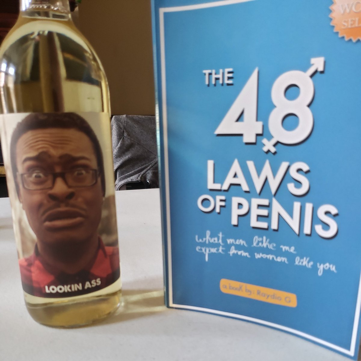 boss_lady829's tweet image. Maaaan when I say I support my own. Holla at my man @raydiog for all your book reading and wine needs