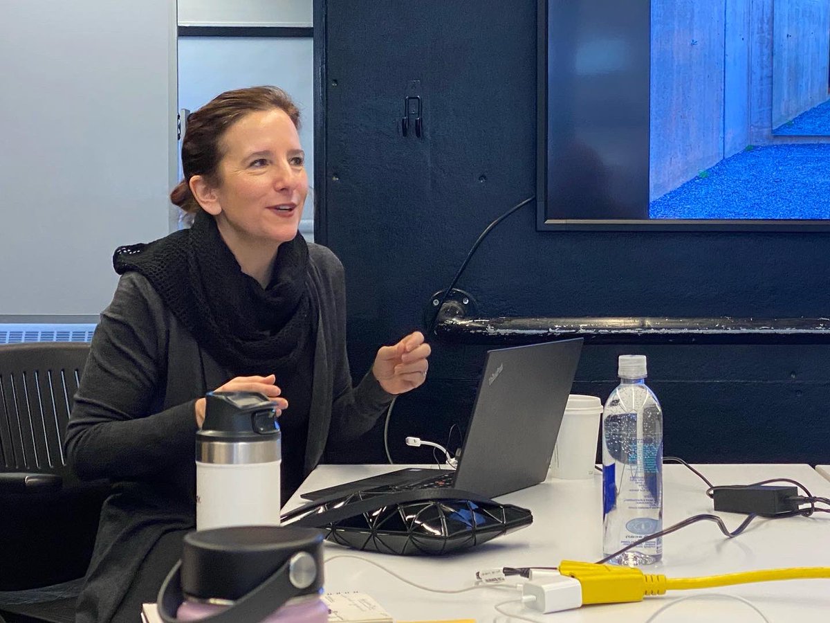 chrisreedstoss's tweet photo. #nextup #landscapepractices on the efficacy of #design to address #social + #environmental issues: @marymargaretjjones @hargreavesjonesla @georgeentheodore @interboropartners
#landscape #landscapearchitecture #public #openspace @harvardgsd @harvardlandscapearchitecture https://t.co/WHdFKVBNyT