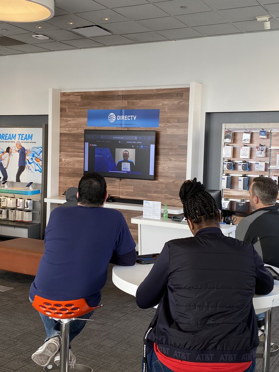 Meeting #1 down with the Portage Street Squad! Learning about our Brechbill’s ABCs!! Thanks <a href="/DanBrechbill/">Dan Brechbill</a> for the awesome video! We are ready to light it up in March starting with AT&amp;T TV!! #unstOHPAble #TeamSMAC <a href="/WilliamGStovall/">William Stovall</a> <a href="/BIGBizDecker/">Eric Decker</a>