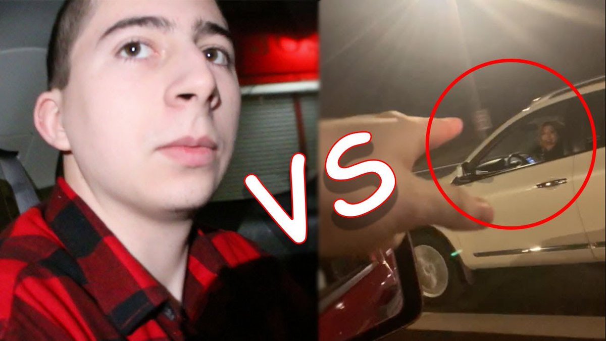 AlsoMarkDavid's tweet image. SHE THREW SOMETHING AT HIS CAR!!! 
youtu.be/PTiwbLqD0pY