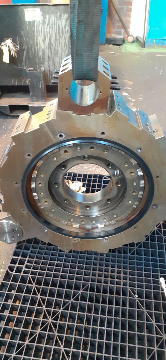 machine_support's tweet image. #turret #alignment on a Puma 450 #lathe, both couplings out of position and require the dowels replacing. Turret disc fitted and geometries reset, back in production #productivity #machine_support #ukmfg
contact sales@cncmachinetools.co.uk