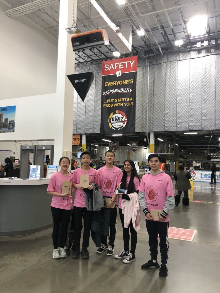 almondrobotics's tweet image. Just had our tour at an Amazon Fulfillment center! The robots were amazing! #amazonfctours #ftc #robotics