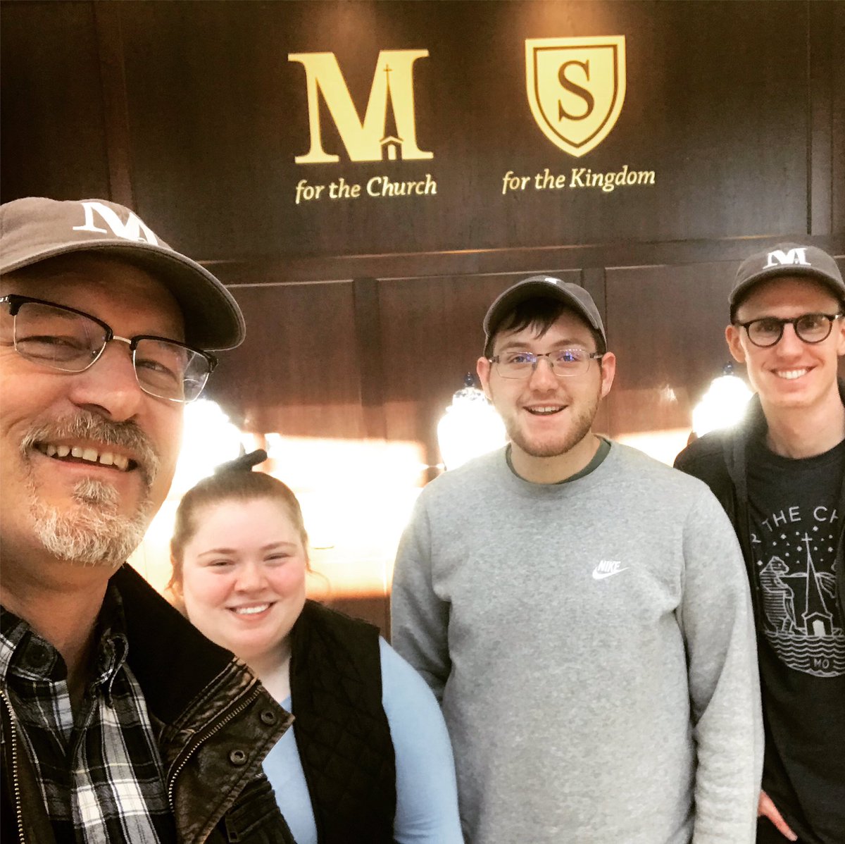 DrTPJohnston's tweet photo. #SoBlessed to partner with great @midwesternseminary #students today
Handed out 36 English tracts and 7 in Spanish
#SpokeWith Nicole, David, Guadeloupe, Ruth, Briana, and Sarah
#PlasePray4HisEternalFruit! https://t.co/F6WRLZwqbN