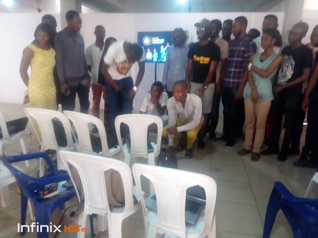 greaterheights_'s tweet photo. @WordPress February 2020 meet-up in Akure. @WPAkure  hosted by @ValueKonnect

Exploring WordPress using Bitnami stack running WP locally, theme customization and WP latest news. WP5.4

We still had to go over some basics just for the over 10 newbies that joined today. 

😍😍✌ https://t.co/QCFY8gva9R