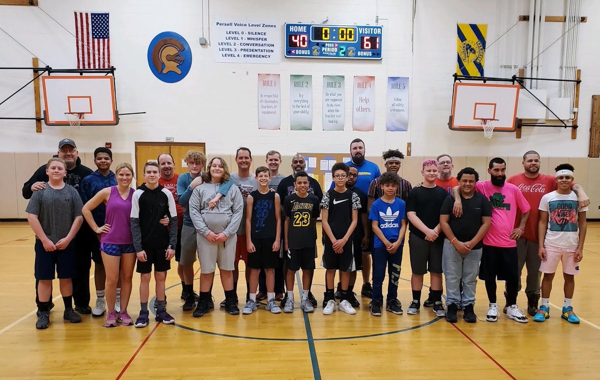 PersellMS's tweet image. Coach Damcott held his annual Players vs Parents game at Persell today.  Word has it that the amazing parents beat the students pretty easily!!!!  Thanks Coach for another great year!!!!