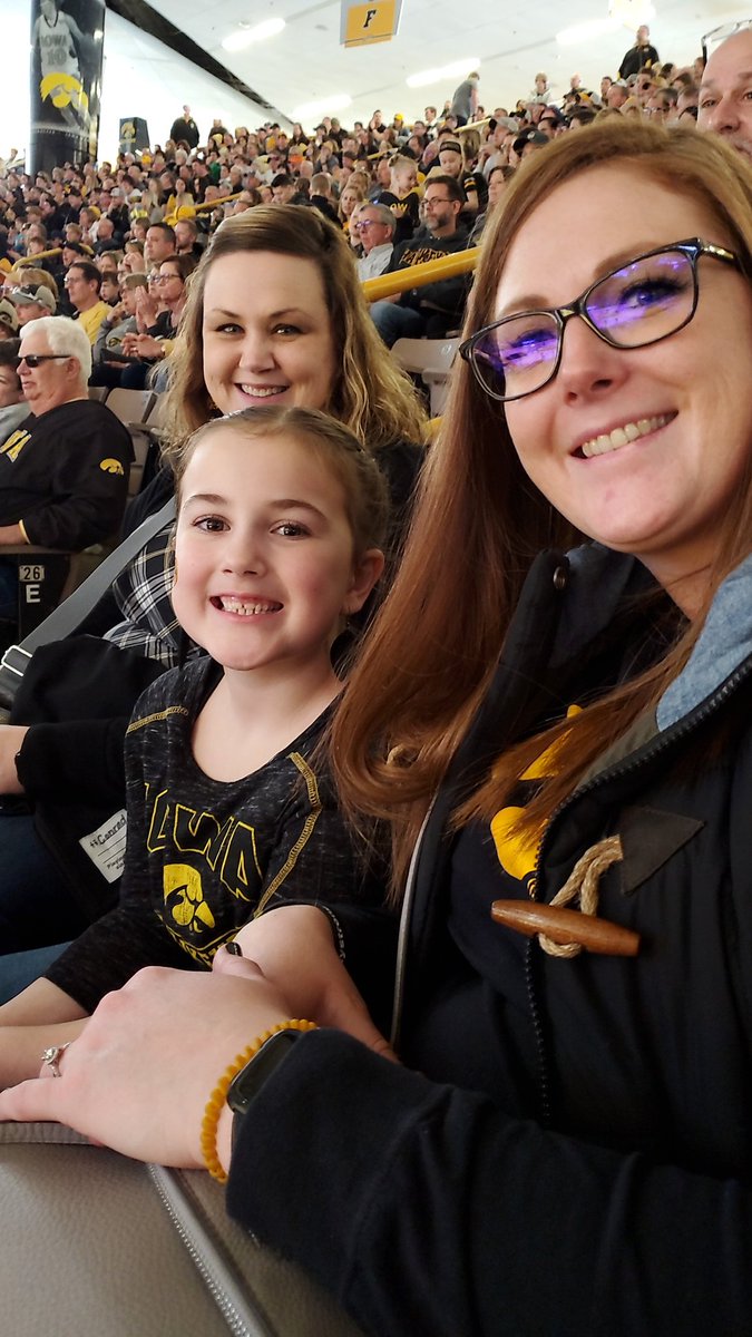 jrob7859's tweet photo. Go Hawks!! Beat PSU!! #FightForIowa https://t.co/cuZ3mVTPPL