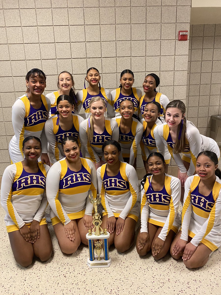 TOP EIGHT IN THE STATE! Congratulations to our Gameday squad on their placement today!