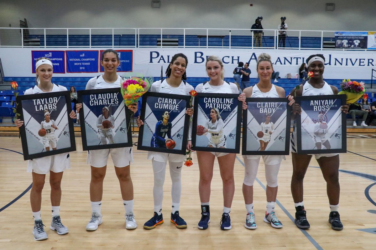 PBASailfish's tweet image. Before today&apos;s @SailfishWBB game, we recognized our six seniors.

Thank you Claire, Aniyah, Ciara, Taylor, Caroline and Claudia for how you represented PBA during your careers #FEARtheFISH