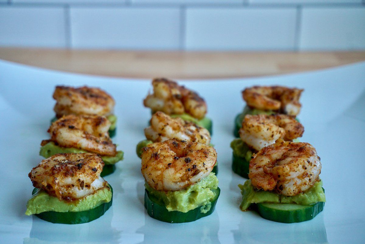 afternoon snack: sliced cucumbers, mashed avocado + blackened shrimp😋