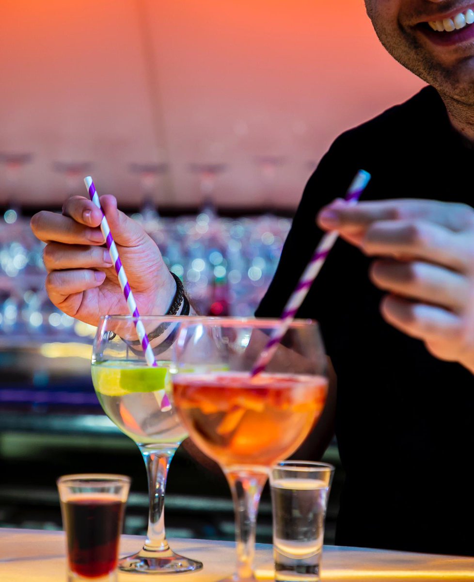 Come and enjoy the party at our 90s and 00s Night on Saturday 13th June! 🕺🎧

🌟 £15 PP
🌟2 course dinner followed by our resident DJ 
🌟Stay overnight and enjoy a Full English Breakfast and use of the Swimming Pool &amp; Gym, for £80.00 per couple! 🙌

📞01226 299571 to book!