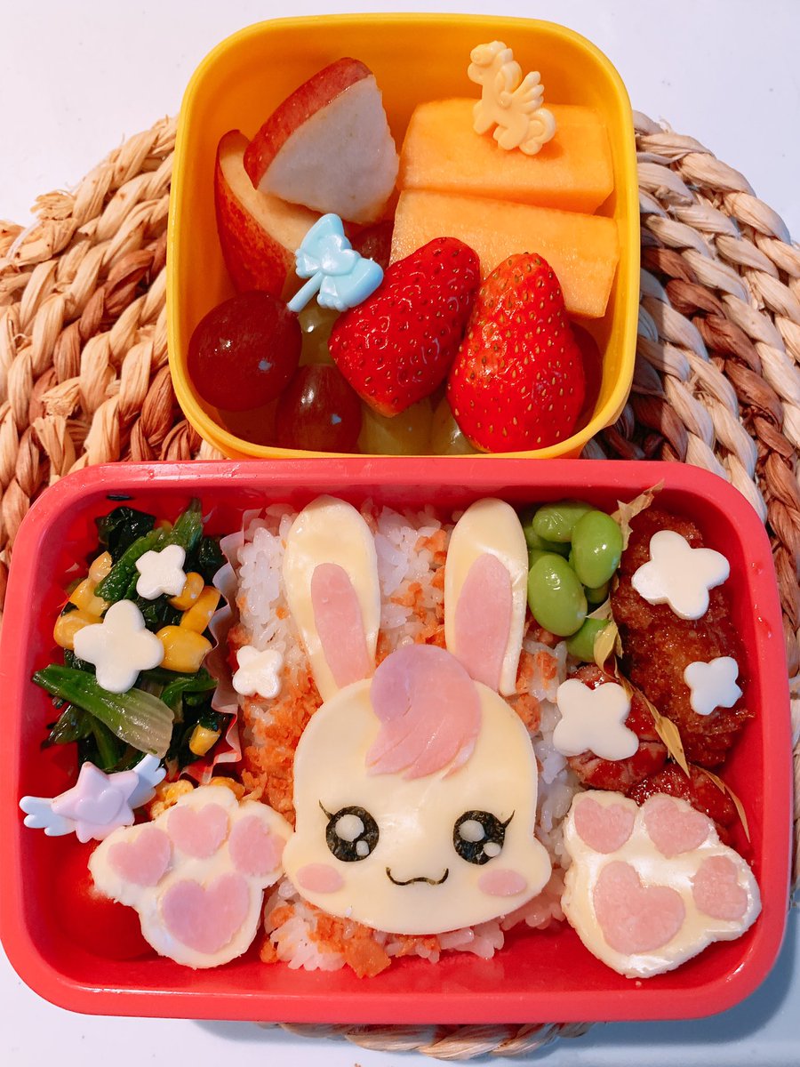 コロネ On Twitter ヒーリングっどプリキュア 言いづらい そしてカタカナとひらがなが混ざった感じは打ちづらい でも新しいプリキュアは結構かわいい さっそくラビリンのキュアタッチのキャラ弁 今日はもう頑張ったから仕事休みたい