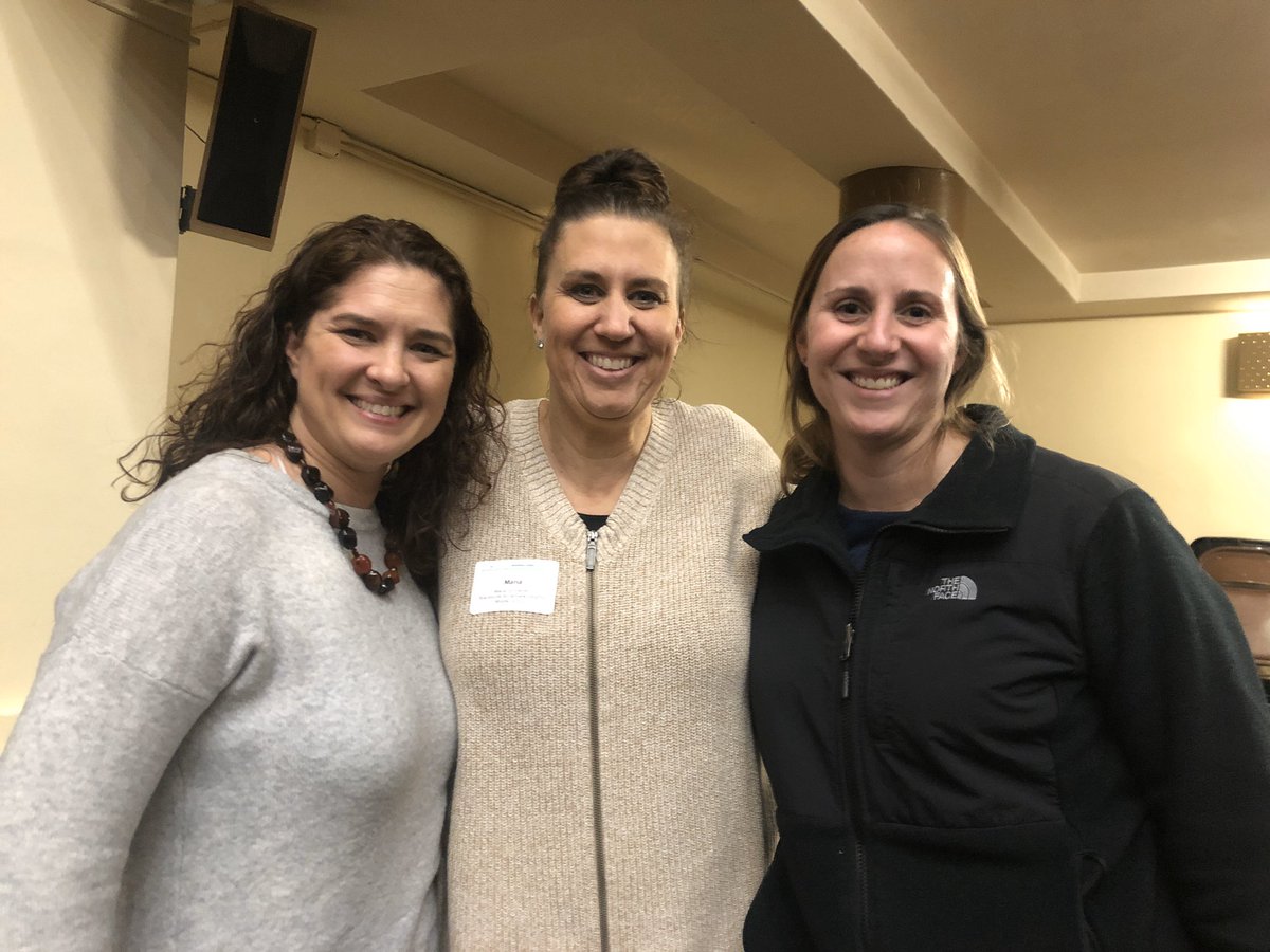 Marstar21's tweet photo. Thank you @HollyAlperin and @sarahbenes12 for two great sessions today at #SHAPEWSCC in Chicago. So grateful to have met you both! #skillsbasedhealthed #shapehealthed https://t.co/fhsSbglpdE