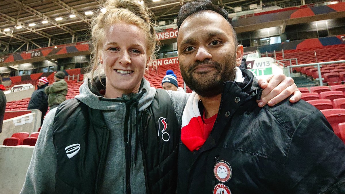 shahanshahan's tweet photo. Sad to see @bristolcitywfc out of @TheWomensFACup but at least I finally managed to get a photo with a City player this season. Thank you @jasminem250! https://t.co/0BVInOr3Ge