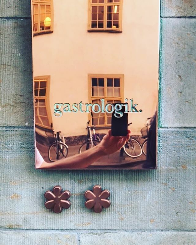 logiskmat's tweet image. Two stars ⭐️ ⭐️ 2020
To the whole team: 
you are everything! ❤️
#gastrologik 
#michelinguide ift.tt/2HxqSnb