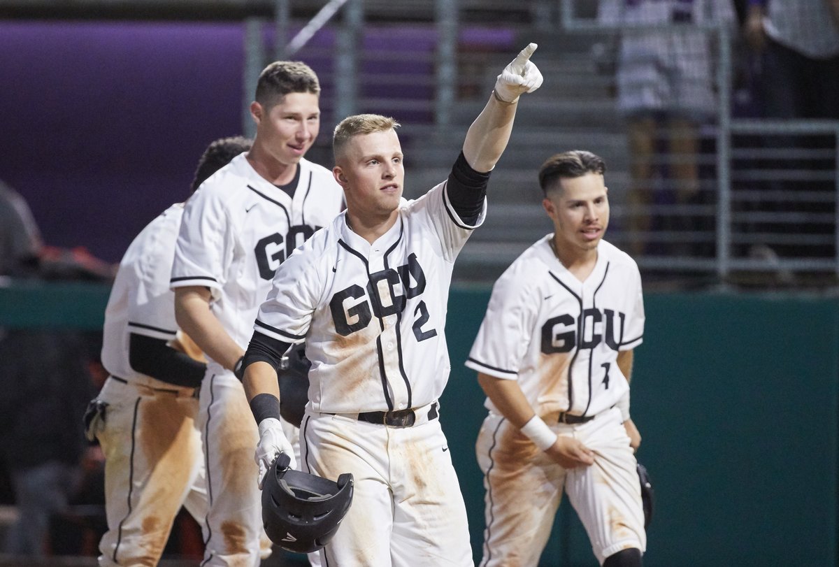 GCU_Baseball's tweet photo. Hitters who had 11+ RBIs this week: 5⃣
Those who did it against a ranked opponent: 1⃣
@Smith7Drew #LopesUp https://t.co/3Y8fwzi8zy