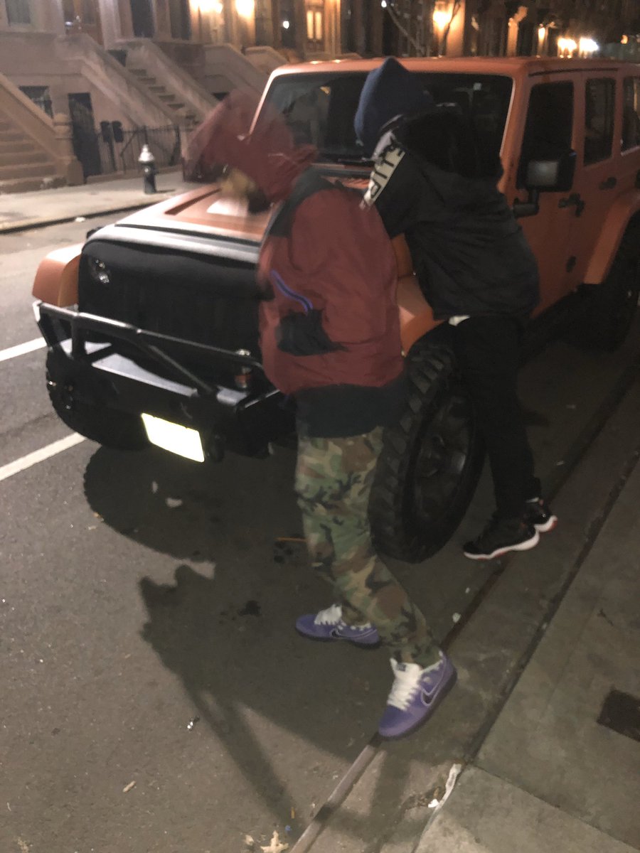 fuckDRAZI's tweet photo. NYc turn me live π₯Ί
NEw music soon π€π½
#DRAZI π€π€ https://t.co/YjEynNqNlq