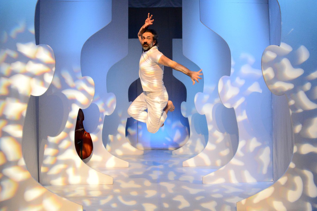 Kontrabas
21 22 23 şubat Cermodern