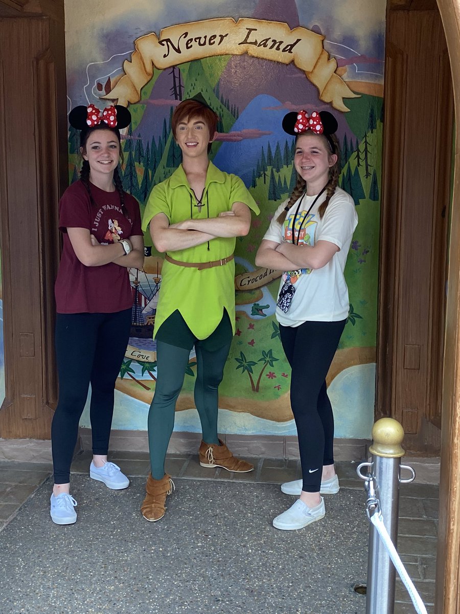 hbhsorchestras's tweet photo. Bradley Orchestra is having an amazing long weekend at Disney World! https://t.co/rSrQiKRExr
