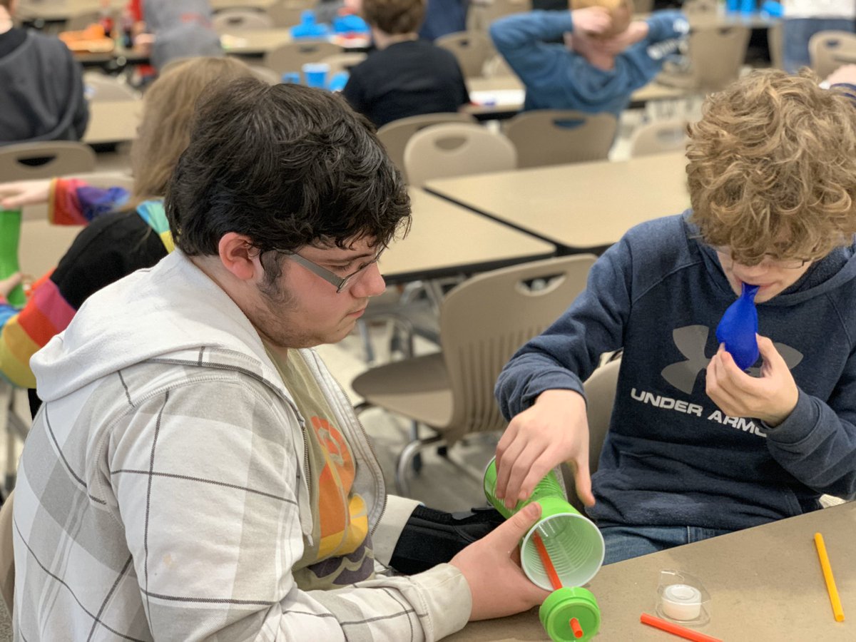 REALMbydesign's tweet photo. More STEM Problem Solving #REALMrocks @REALM_BISD https://t.co/GtoxJnsDiw