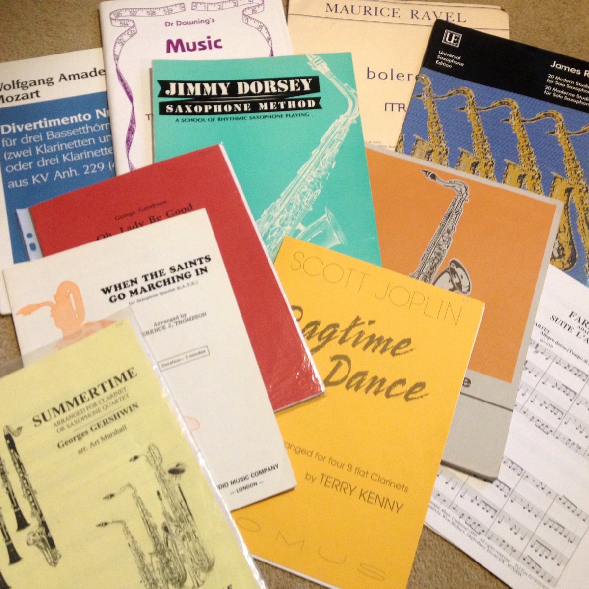 yenomlezah's tweet photo. Don't always assume your practicing is annoying the neighbours - sounds of my saxophone drifting down the street alerted a neighbour next door but one, who not only used to play sax &amp; clari but had a whole box of sheet music and ensemble pieces he no longer needed! Thanks! 🎷😀 https://t.co/ySlXDoFgUi