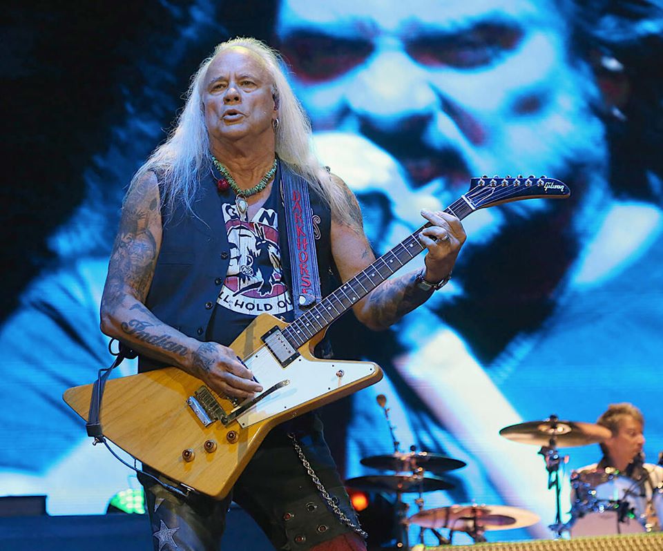 HAPPY 70TH BIRTHDAY RICKEY MEDLOCKE       Feb 17, 1950

Blackfoot
Lynyrd Skynyrd 