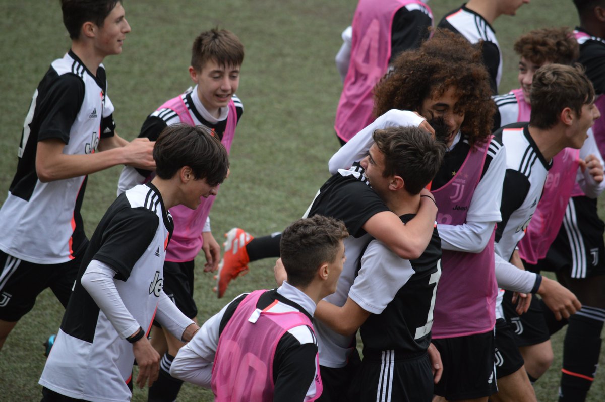 GiovaniBN's tweet photo. 📸 FOTOGALLERY - Campionato Under15, Virtus #Entella - #Juventus 0-1 (#Vacca): le immagini dei giovani bianconeri.

➡️ https://t.co/0gQCYQtdxs #EntellaJuve https://t.co/zsB1AXd0I4
